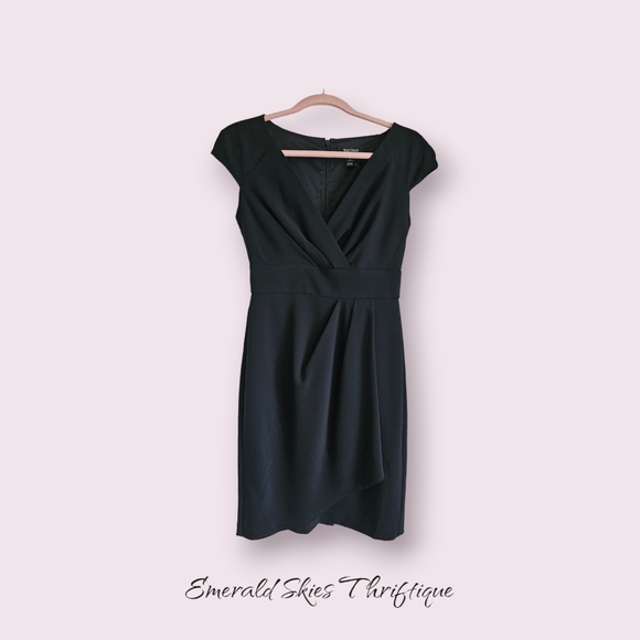 White House Black Market Dresses & Skirts - White‎ house black market dress